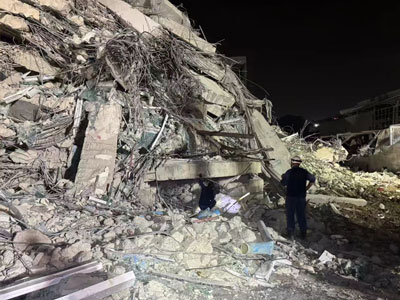 地震救援